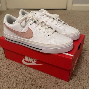 nike court legacy shoes